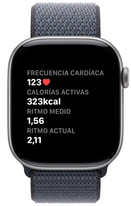 Apple Watch que muestra la frecuencia cardíaca, las calorías y el ritmo de Pushanova